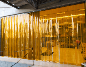 Cortina de pvc: onde usar e por que é tão versátil?
